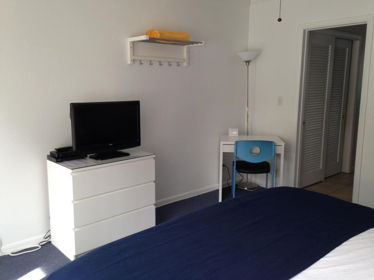 Cheston House - Clothing Optional All Male Guesthouse Fort Lauderdale Bagian luar foto